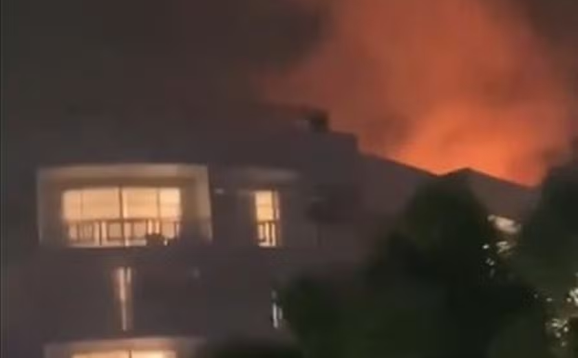 Helicóptero cai em telhado de hotel Hilton na Austrália; vídeo