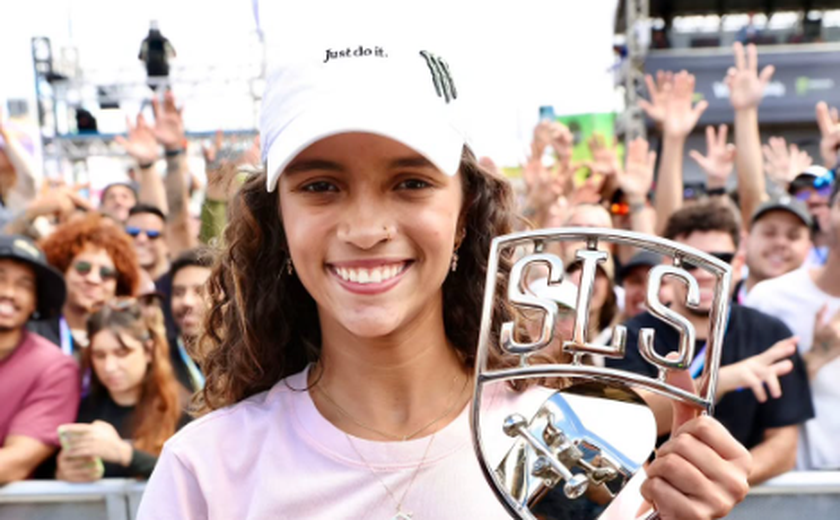 Rayssa Leal domina final e é campeã da etapa de Brasília da SLS