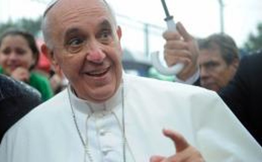 Papa manifesta satisfação com reaproximação entre Cuba e Estados Unidos