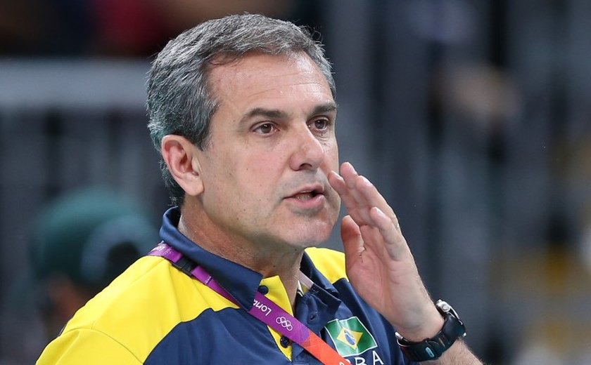 CBV confirma permanência de Zé Roberto e Bernardinho no comando das seleções de vôlei