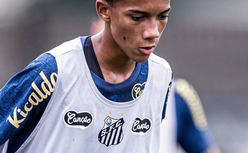 Filho de Robinho é relacionado para amistoso do Santos e ganha a camisa 7