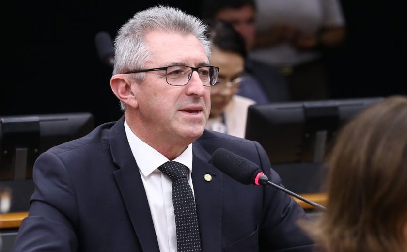 Comissão aprova projeto que prioriza mulher chefe de família em linhas de crédito para agricultura familiar