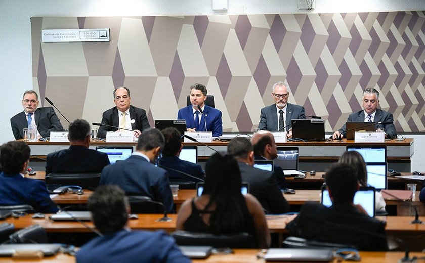 Impacto de cassinos no turismo é alvo de divergência em debate na CCJ