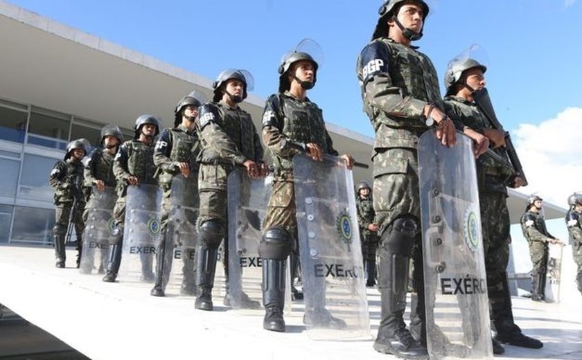 Governo revoga decreto que autorizava uso das Forças Armadas na Esplanada