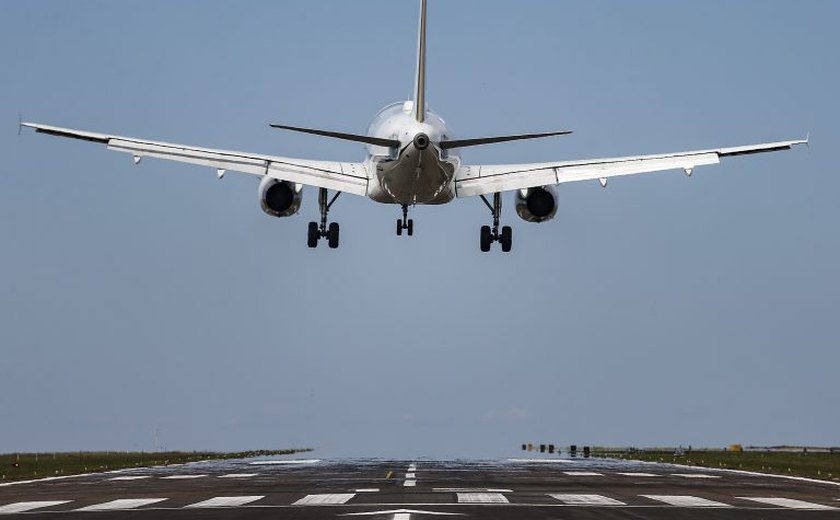 Comissão debate obras de ampliação de aeroportos em Santa Catarina e no Paraná
