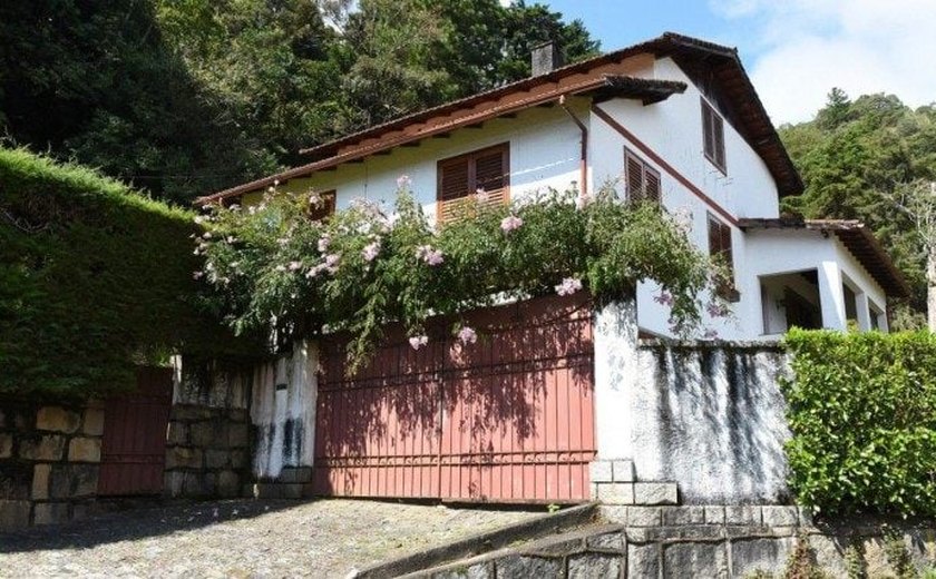 'Casa da morte', no Rio, vai virar memorial de crimes da ditadura militar