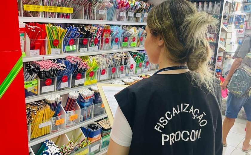 Procon Maceió divulga pesquisa de material escolar e orienta sobre listas das escolas
