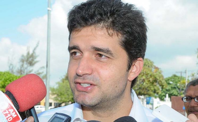 Maceió: Prefeito Rui participa do Dia D da Contratação da Pessoa com Deficiência