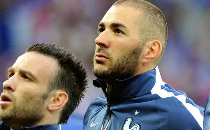 ‘Estou tranquilo’ diz Benzema sobre polêmica com Valbuena