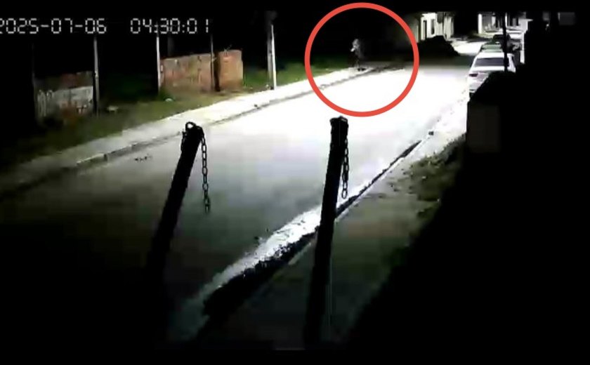 Polícia Civil divulga imagens de suspeito de latrocínio contra idosa em Marechal Deodoro