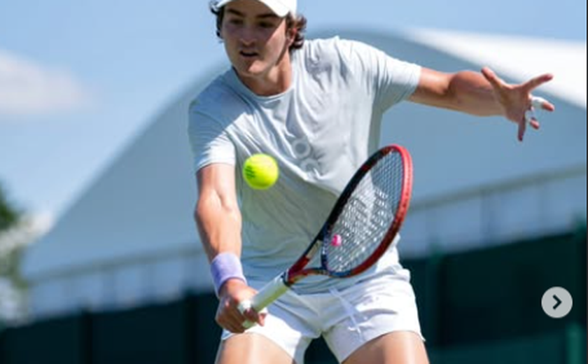 João Fonseca estreia em Wimbledon, lugar mais 'temido' pelo tênis brasileiro