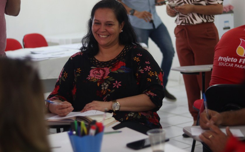 Professores de instituições parceiras participam de oficinas pedagógicas