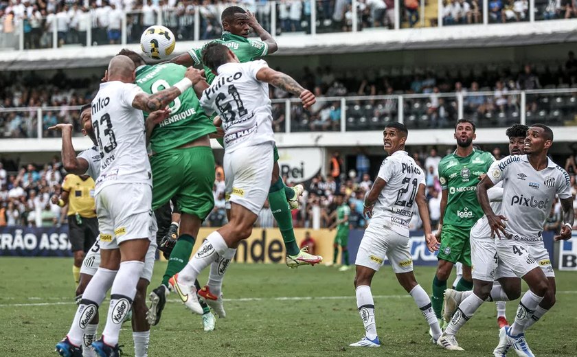 Santos perde para o Coritiba no primeiro duelo da terceira fase da Copa do Brasil