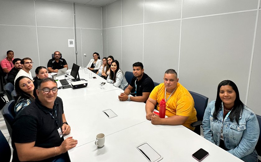 Call Center do Detran recebe treinamento prático com foco em habilitação