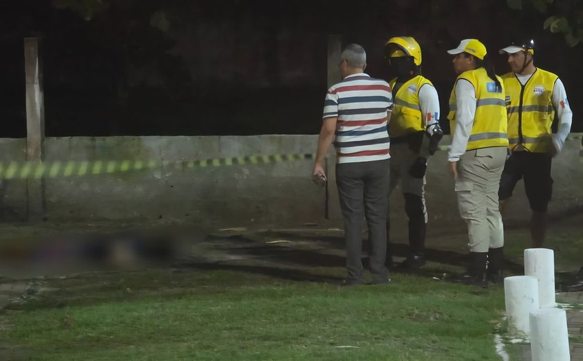 Entregador por aplicativo é morto a tiros por grupo armado em Maceió