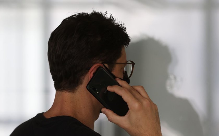 Procons e Idec criticam Anatel por revogar obrigatoriedade do 0303