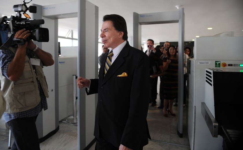 Broncopneumonia: entenda a condição que levou à morte de Silvio Santos