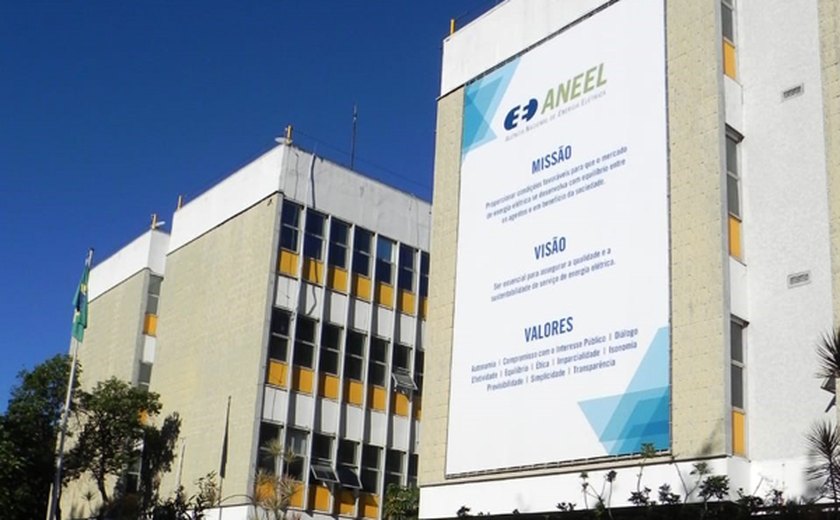 Aneel aprova redução de 0,03% em tarifas da Copel para baixa tensão; para alta tensão, +0,05%