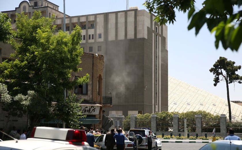 Autores do ataque em Teerã lutaram com Estado Islâmico no Iraque e na Síria