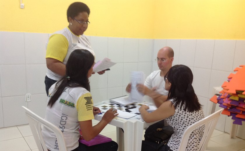 Instituto Girassol capacita técnicos para projetos com crianças e jovens