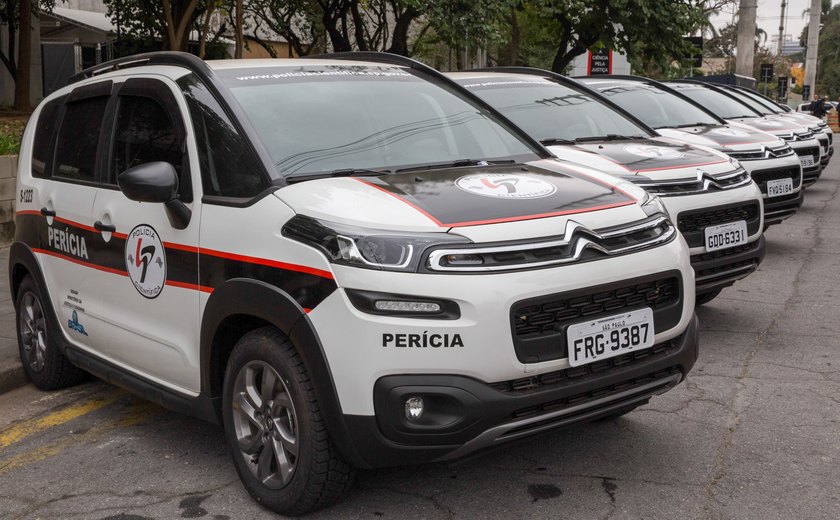 Motorista de Porsche atinge e mata motociclista na Avenida Interlagos, na zona sul de SP