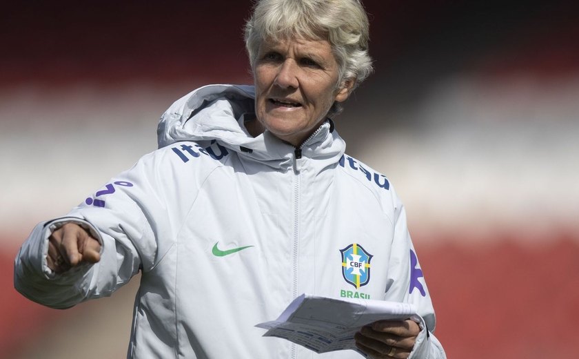 Autora do gol de empate, Debinha é a artilheira da seleção brasileira na era Pia