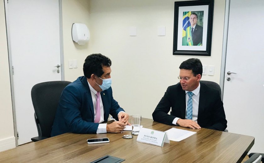 Severino Pessoa volta a se reunir com ministro da Cidadania em busca de recursos para AL