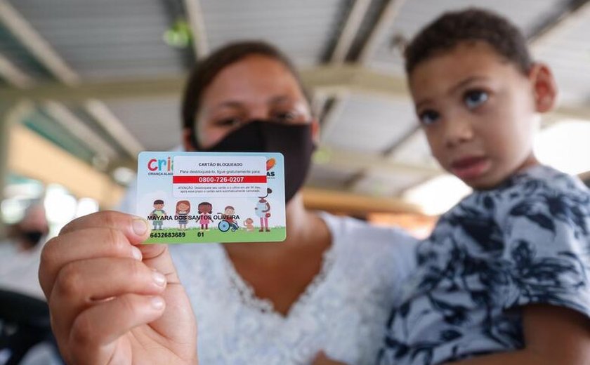 Cartão CRIA alcança a marca de 100 mil famílias e fortalece assistência à primeira infância em Alagoas