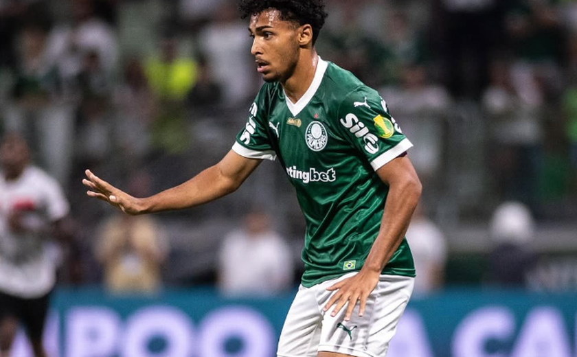 Palmeiras chama Conmebol de 'conivente' com racismo sofrido por Luighi e critica punição branda