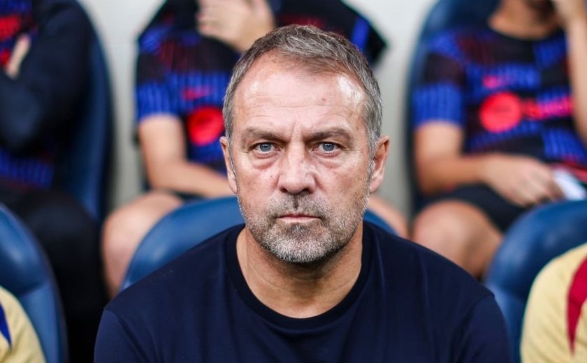 Flick promete Barcelona ousado na Liga dos Campeões: 'Ganhar o respeito da Europa novamente'