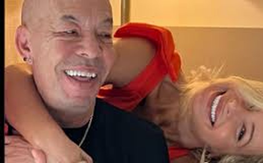 Key Vieira, viúva de Chrystian, volta às redes e diz que seu amor lhe mandou um pôr do sol