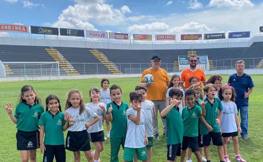 Municipal de Arapiraca recebe visita de alunos e Centenário será destaque em feira literária