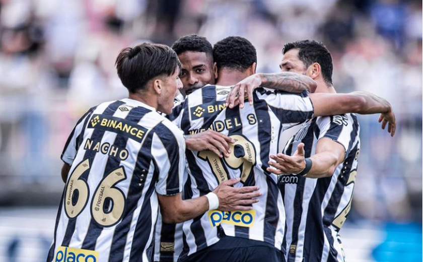 Santos encerra má fase com vitória magra sobre o Brusque e dorme na liderança da Série B