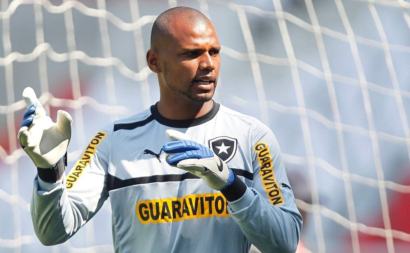 Ex-goleiro Jefferson vira treinador da própria filha em clube nos Estados Unidos