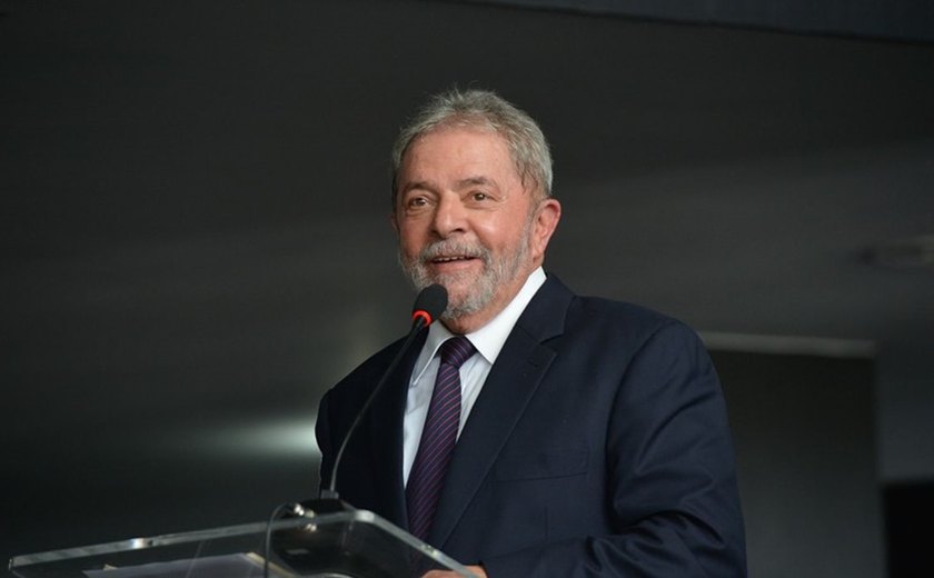 Além de reforma trabalhista, PT quer rever teto de gastos e privatizações