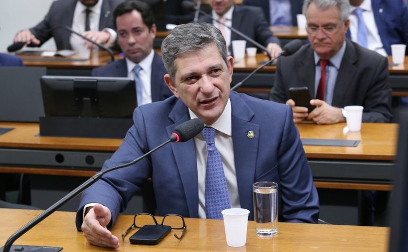 Comissão aprova medida provisória que regula o empréstimo consignado para trabalhadores do setor privado