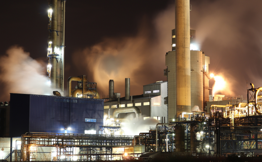 Programa de redução voluntária do consumo de energia prevê incentivos financeiros a indústrias