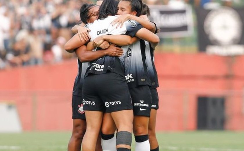 Corinthians derrota o São Paulo no MorumBis e fica próximo do hexa do Brasileiro Feminino
