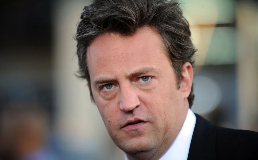 Matthew Perry: polícia prende médico e traficantes de cetamina por overdose que matou ator, diz site