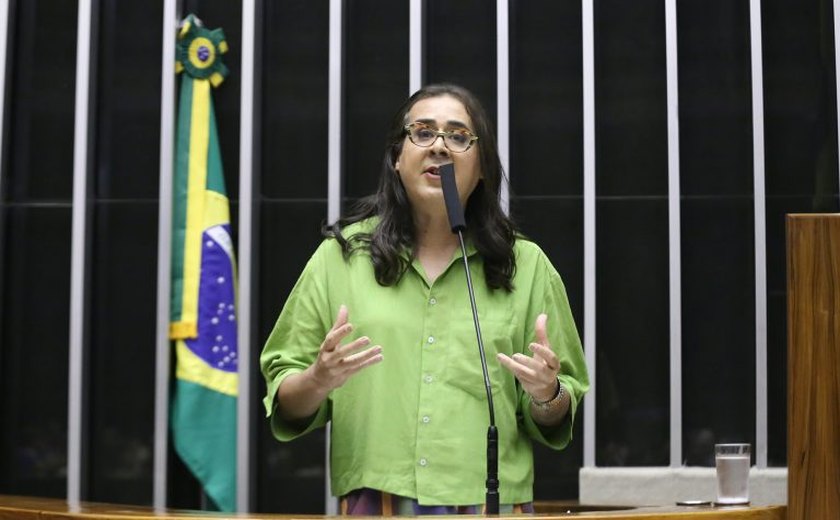 Câmara aprova projeto sobre utilização consciente da tecnologia digital
