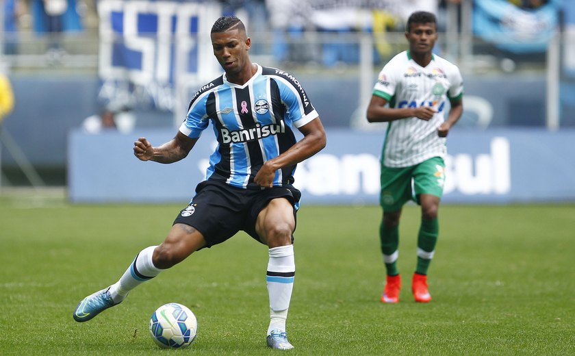 Grêmio supera a Chapecoense e também já assegura uma vaga na Copa Libertadores