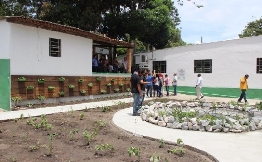 IMA inaugura horta para atividades de educação ambiental