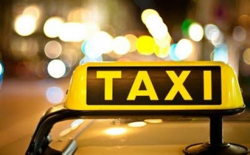 Mais de 1350 taxistas participaram de sensibilizações turísticas