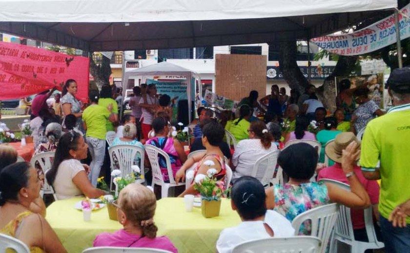 Maragogi: Secretaria de Assistência Social comemora Dia do Idoso com confraternização