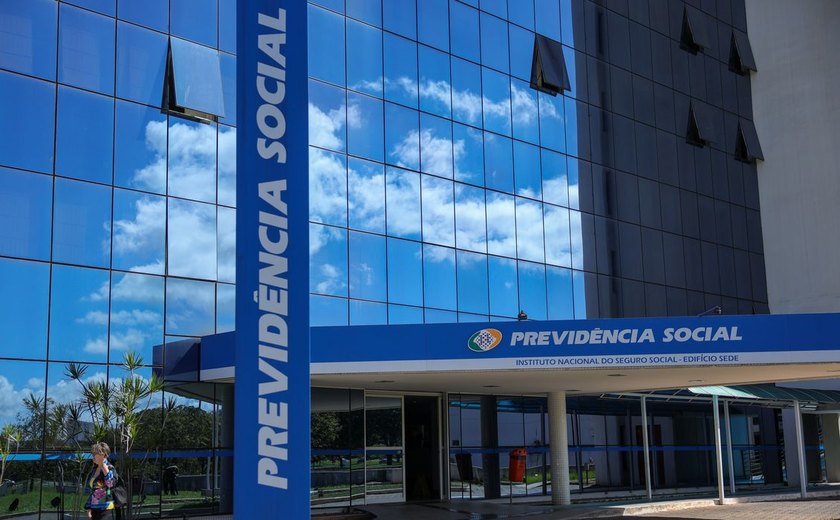 INSS: Justiça determina bloqueio de R$ 23,8 mi em bens de investigados