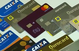 Bancos devem oferecer pacote básico de serviços ao cliente