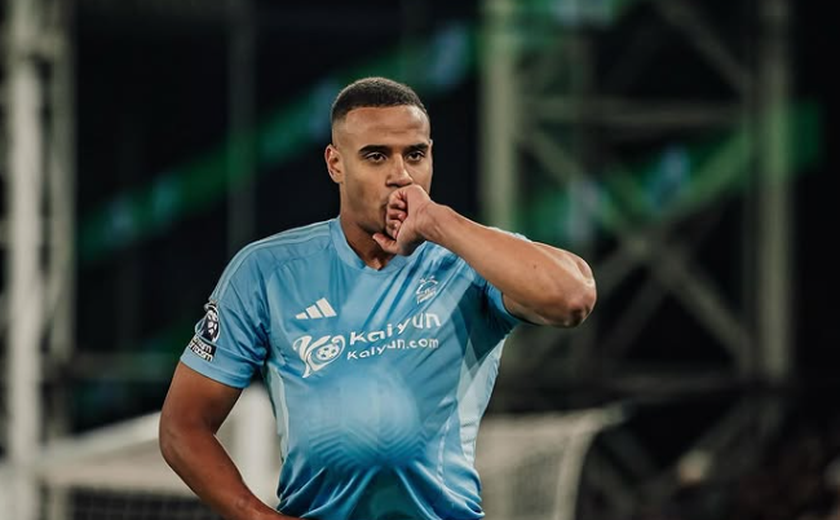 Murillo, ex-Corinthians, marca, mas Nottingham Forest só empata com o Crystal Palace