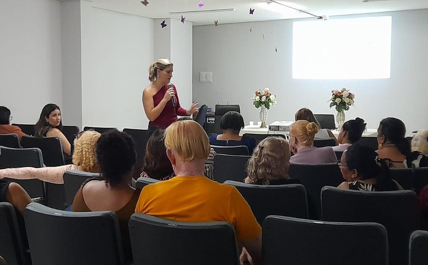 Dia Internacional do Albinismo é marcado por roda de conversa sobre garantia de direitos