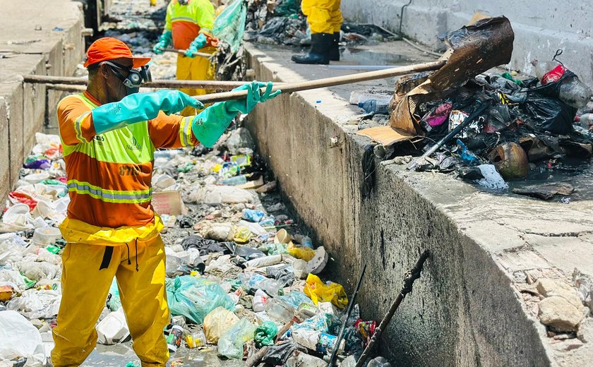 Em janeiro, limpeza nos canais da capital retirou mais de 1,5 tonelada de resíduos