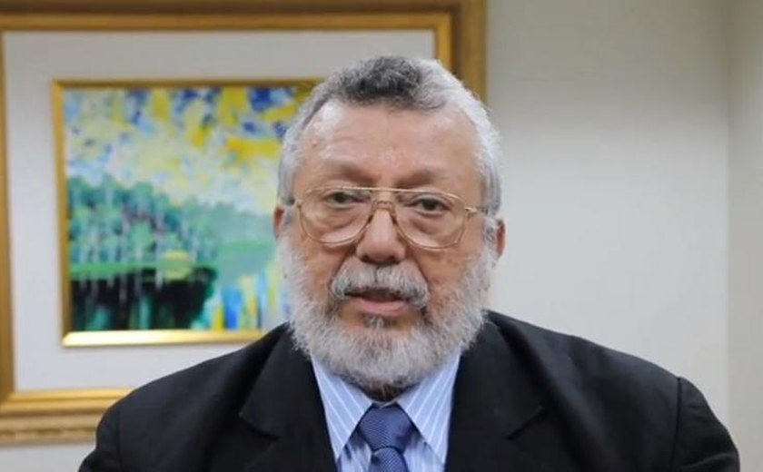 Aristóteles Lima Thury, presidente do TRE do Amazonas, morre de covid-19